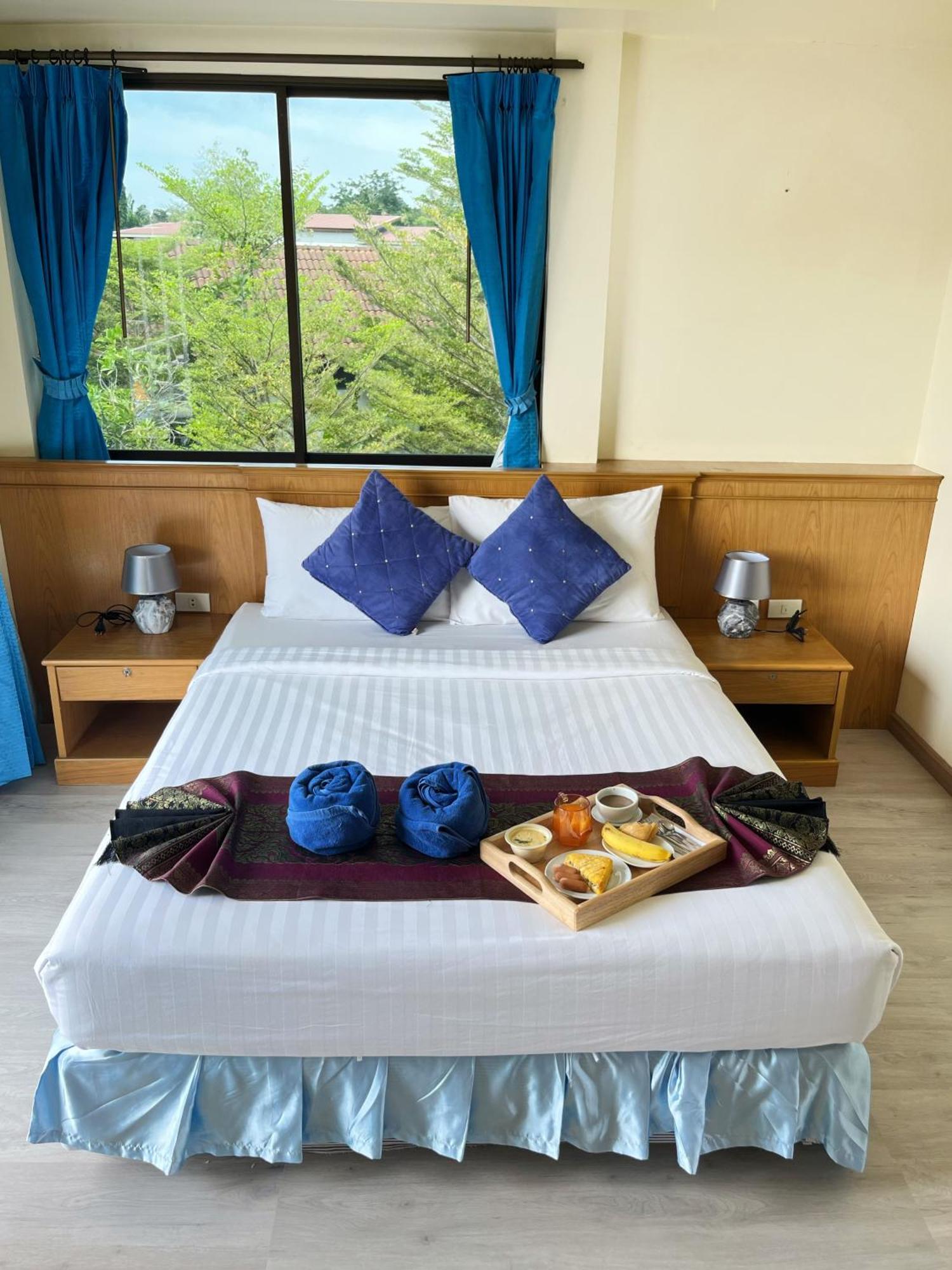 Pailin Hotel バーン・クロンムアン エクステリア 写真