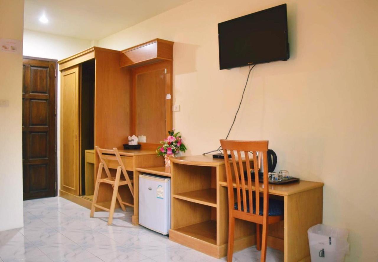 Pailin Hotel バーン・クロンムアン エクステリア 写真